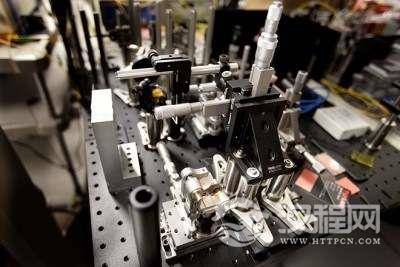 拍摄速度最快的照相机秒钟可拍摄3,300,000万次！