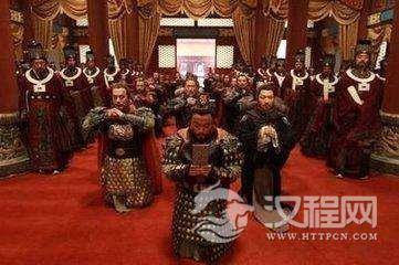 为什么宋江死前要拉上李逵呢?他们死后，为什么吴用也自杀了