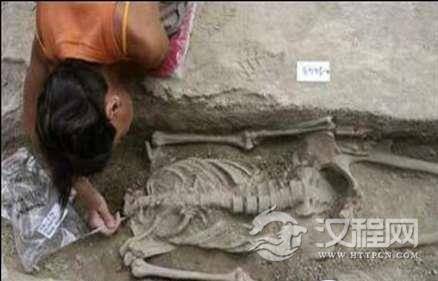 古罗马墓发现2具中国人骸骨，难道他们已经旅行欧洲了吗