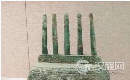 西周古墓出土的一件东西让专家脸露难色，难道那时已经有网络了