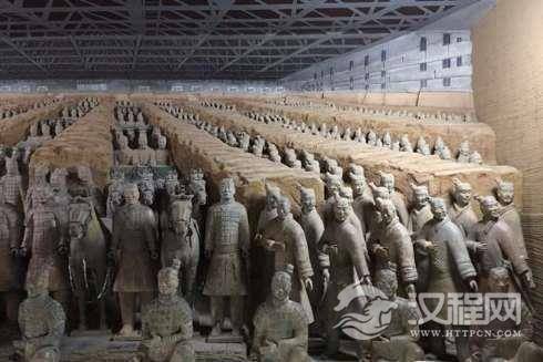 兵马俑中的头盔去了哪里，难道说工匠偷工减料了吗
