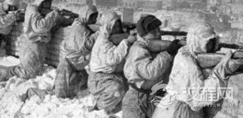 全世界死亡率最高的一场战役，一天没死就能晋升