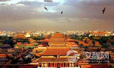 故宫有什么独特的设计吗 为什么几百年来屋顶为何一直如此干净