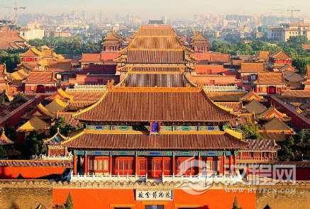 故宫的牌匾上的错别字为什么没有改 没有改的原因是什么