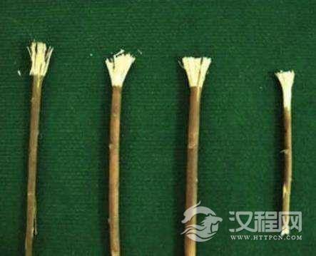 历史上古人是怎么刷牙的？刷牙工具是由什么做成的？