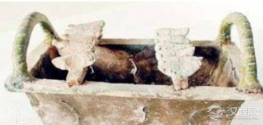 张骞出使西域开通丝绸之路，还开创了一种饮食风气