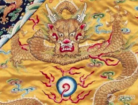皇帝的龙袍脏了不能洗？那如何清理呢？