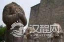 陵墓守陵石像被砍头：武则天遭后世记恨？