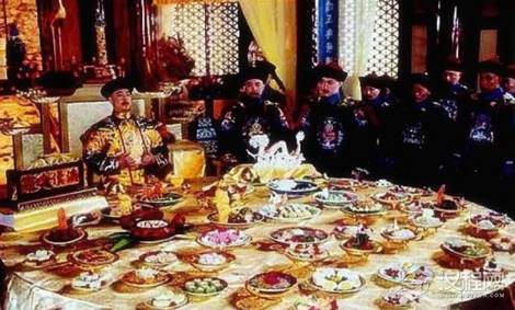 清朝皇帝的一天是怎么过的？清朝十二时辰探索！