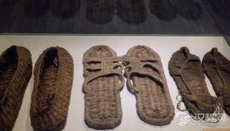 古人一般都穿什么样的鞋子 古人的鞋子有左右之分吗