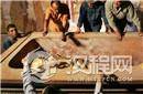 埃及法老图坦卡蒙神秘墓室曝光:千件陪葬品