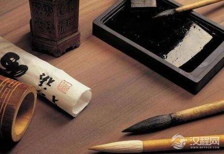 古时候是怎么磨墨的 为何写字一定要磨墨呢
