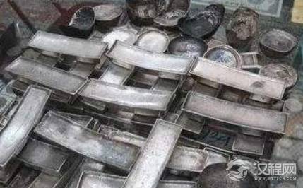 清朝在1912年灭亡之后 国库之中还剩下多少钱