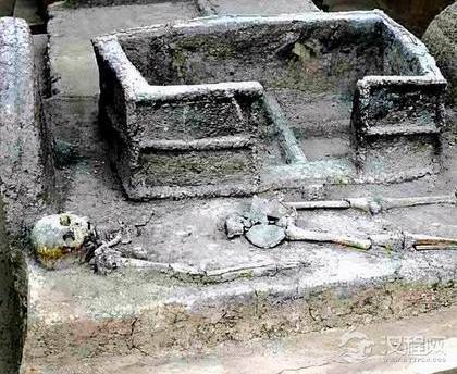 周朝取代商朝之后 两者间的社会变化有什么相同和不同之处