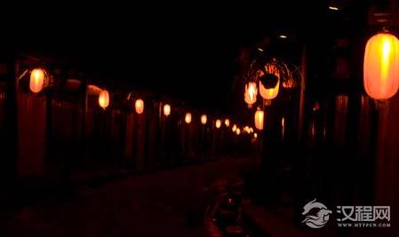 古代没有手电筒和探照灯 古人晚上是怎么赶路的