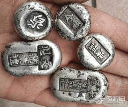 古代下馆子结账的时候丢下银子就走了 老板们是如何确定客人给够钱的