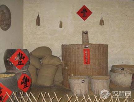 古代天灾为什么百姓不去抓鱼吃呢 你要是在当时也不会娶抓鱼的