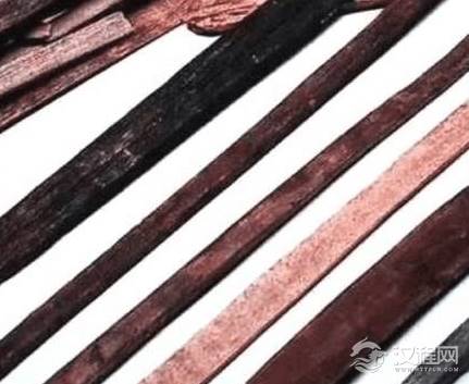 纸在古代是十分珍贵稀少的 古人上厕所都用什么擦屁股