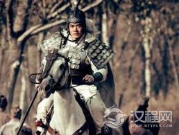 赵云为什么一直没能在仕途上往前踏进一步？与刘备有什么关系？