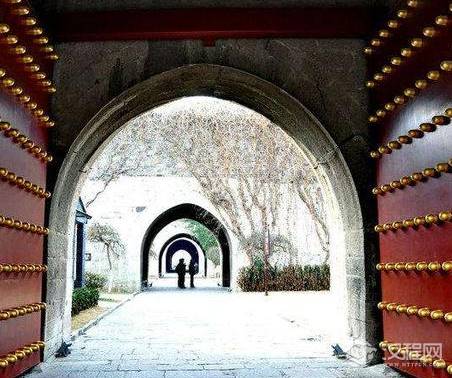 古代城门为什么要选择往里开 古人这样设计是有道理的