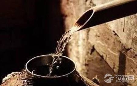 古人喝酒用坛子喝，他们不会醉吗？