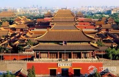 清朝皇宫为什么没有厕所和烟囱 难不成里面的人不取暖和上厕所吗