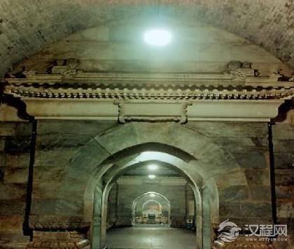 古代皇帝费尽了心思去设置各种机关来保护皇陵 为什么最后还是被盗了呢