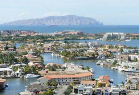 委内瑞拉的国名是怎么来的？被西班牙统治300年是如何独立的