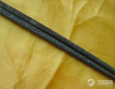 古人为什么不使用刀叉而是筷子 用过,不过被淘汰了三千年