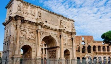 罗马政权衰落的时期，西哥特人是怎么生存的？