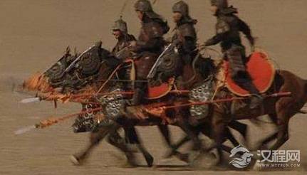 虎豹骑和陷阵营都是装备精良的部队 两者之间谁更胜一筹