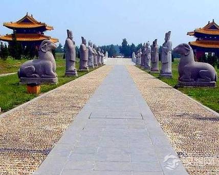 古代修建皇陵动不动就是几万甚至十几万人的 当时有没有什么放泄密的手段呢