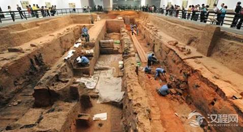 中国第一大墓是如何发现的？一位农民立了大功