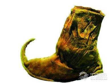 你知道古人做鞋子的时候是不分左右脚的吗 主要的原因是什么