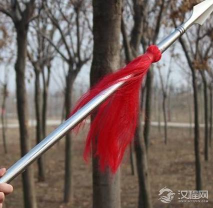 古代红缨枪上面为何绑着红缨 这东西有什么用处