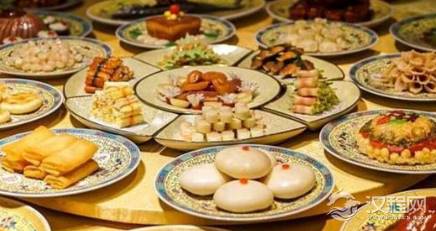 古代皇帝吃不完的剩饭，都是怎么处理的？