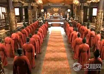 古代上朝的时候想上厕所怎么办 大臣能和皇帝请假吗