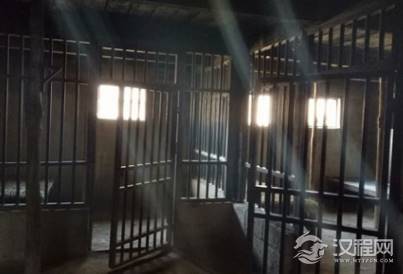 古时候的天牢和地牢有区别吗？古代官员犯法进什么牢？