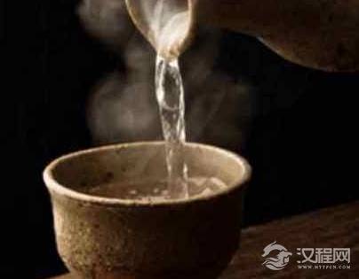 古人大口喝酒就像喝水一样 古人喝的酒有多少度