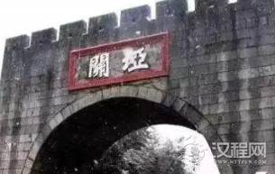 “朝秦暮楚”背后的三个故事！