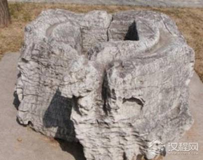 “镇北将军”南平王萧伟，为何晚年却“崇信佛理”？