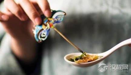 古代银针真的能检测菜饭里面有毒吗 电视剧演的是不是真的