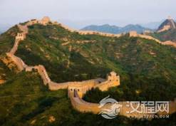 有些长城都是修建在山岭之上的 那么修建的砖头是怎么运上去的