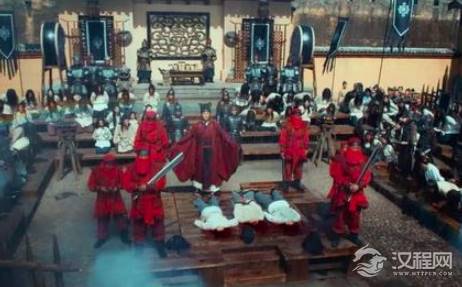 古代死囚吃断头饭，官府为何放一块生肉进去？