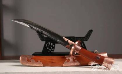 为何人们对清代刀剑的评价褒贬不一呢？