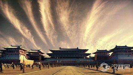 唐朝时期的含元殿有哪些特点？诗词中如何描写含元殿？