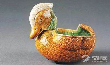 唐朝时期唐三彩有什么制作材料？原材料有哪些讲究？