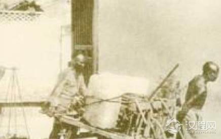 古代的人在没有空调与电扇的情况下，是如何度过夏天的？