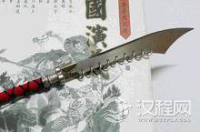 历史上将大刀背上装上很多铁环是干什么用的？