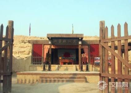 隋文帝将全国划分为哪些军事区域？并设总管负责该地区军事